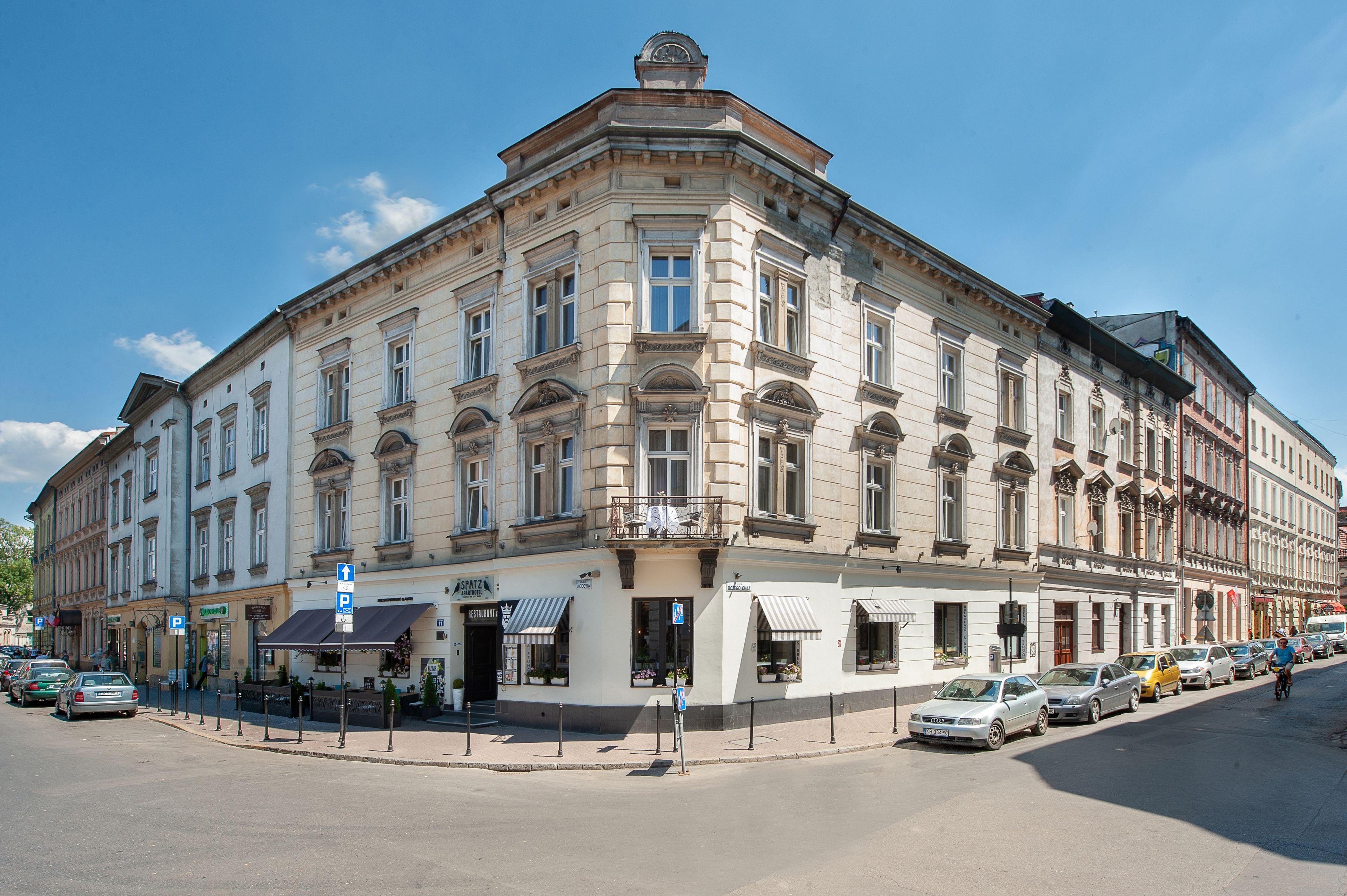 Spatz Aparthotel — Photos 1